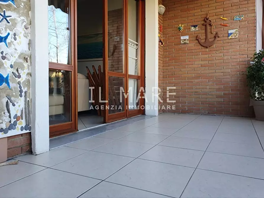 Immagine 15 di Appartamento in vendita  a Massa