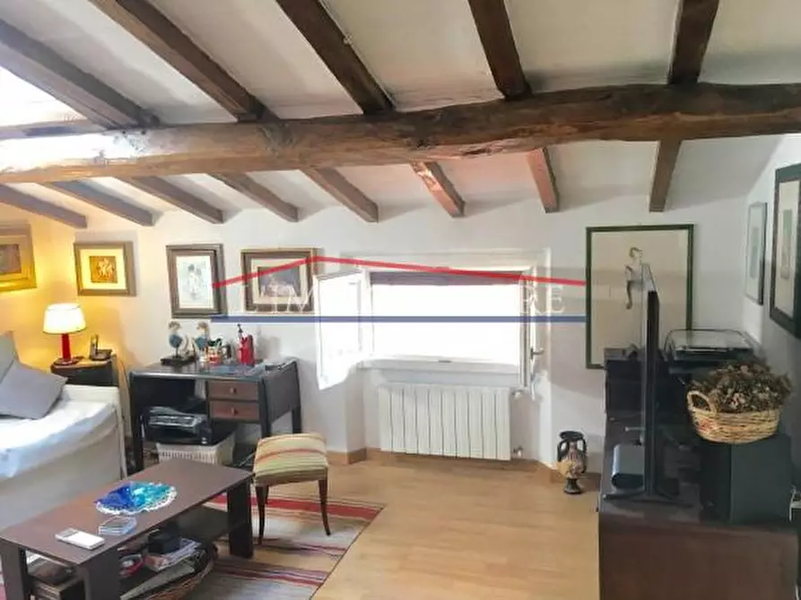 Immagine 10 di Appartamento in vendita  a Forte Dei Marmi