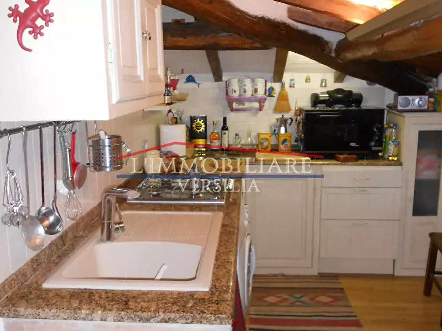 Immagine 15 di Appartamento in vendita  a Forte Dei Marmi