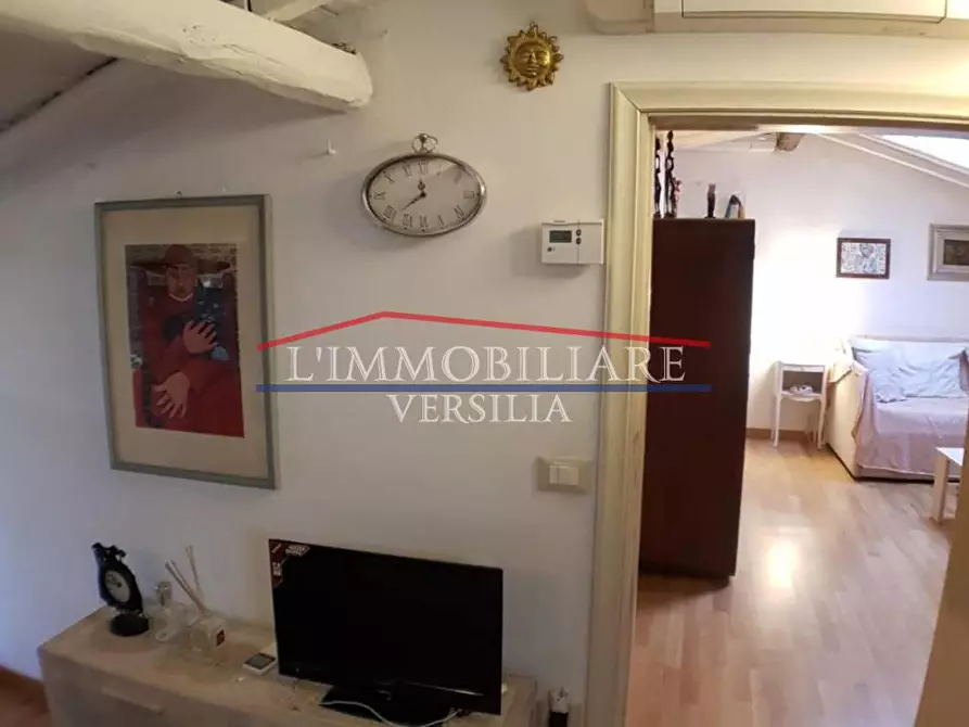 Immagine 50 di Appartamento in vendita  a Forte Dei Marmi