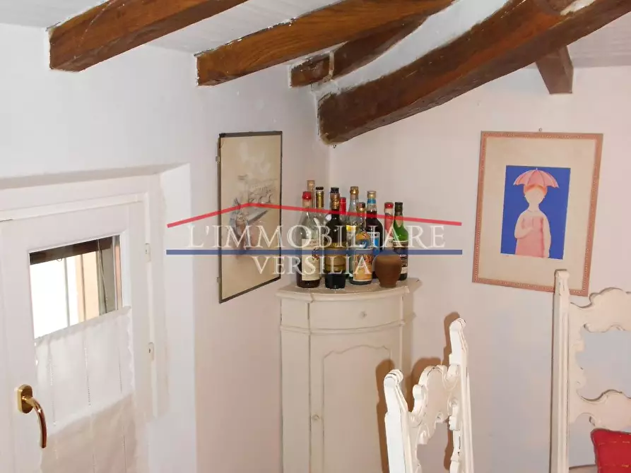 Immagine 34 di Appartamento in vendita  a Forte Dei Marmi