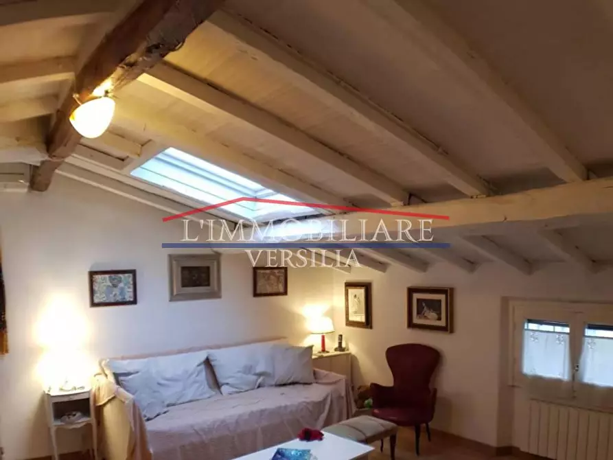 Immagine 52 di Appartamento in vendita  a Forte Dei Marmi