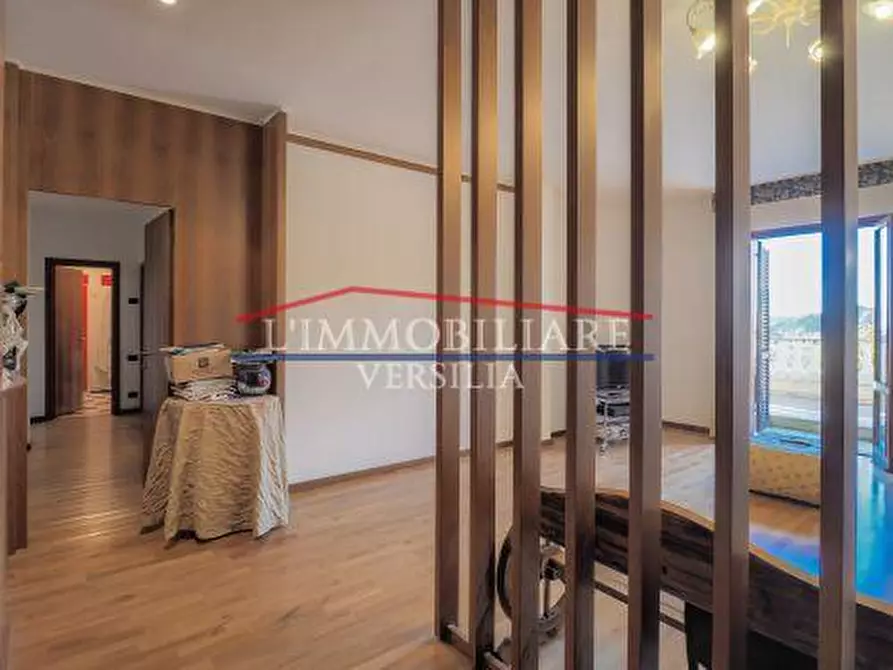 Immagine 12 di Appartamento in vendita  a Massa