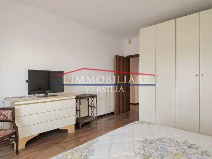 Immagine 16 di Appartamento in vendita  a Massa