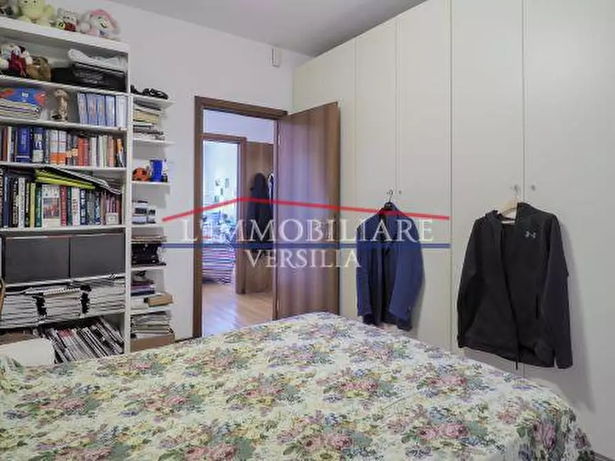 Immagine 27 di Appartamento in vendita  a Massa