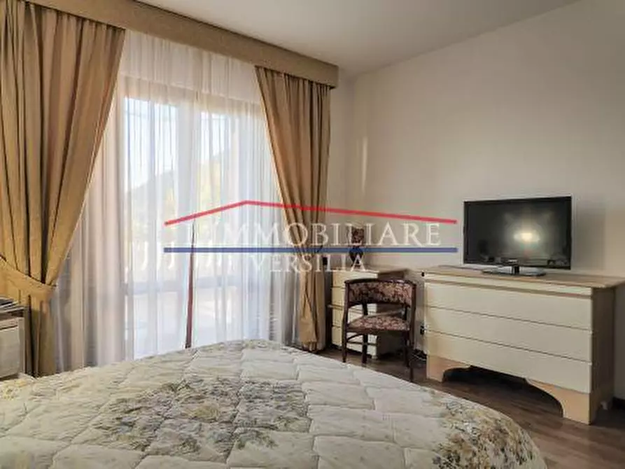 Immagine 17 di Appartamento in vendita  a Massa