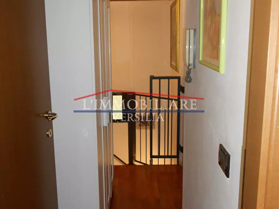 Immagine 16 di Casa semindipendente in vendita  a Carrara