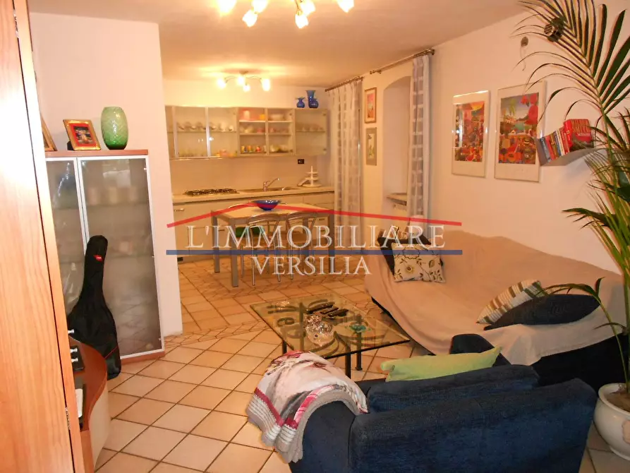 Immagine 22 di Casa semindipendente in vendita  a Carrara