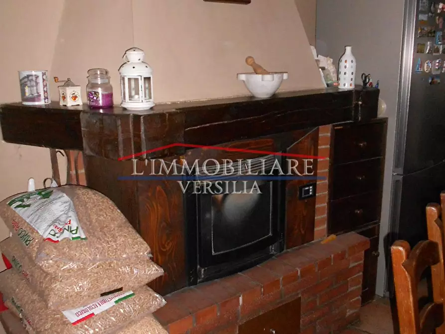 Immagine 6 di Casa semindipendente in vendita  a Carrara