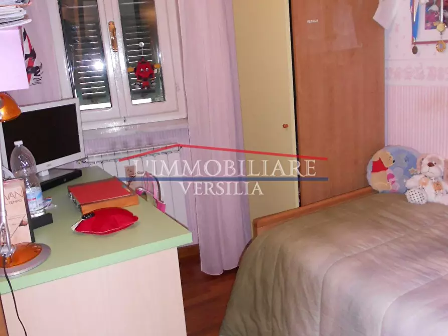 Immagine 33 di Casa semindipendente in vendita  a Carrara