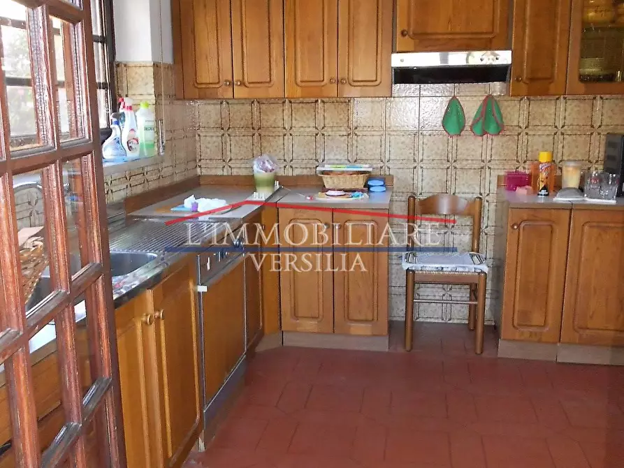 Immagine 31 di Casa bifamiliare in vendita  a Carrara