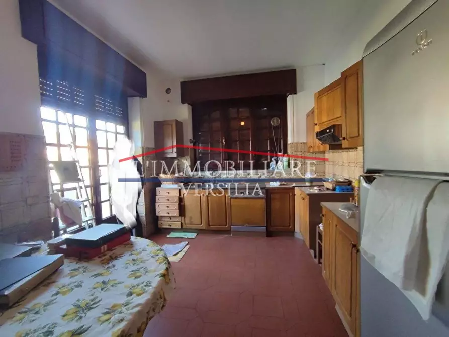 Immagine 48 di Casa bifamiliare in vendita  a Carrara