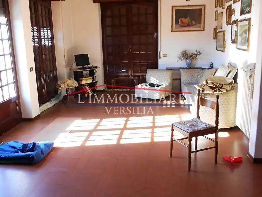 Immagine 6 di Casa bifamiliare in vendita  a Carrara