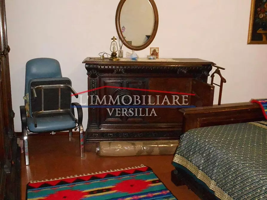 Immagine 16 di Casa bifamiliare in vendita  a Carrara