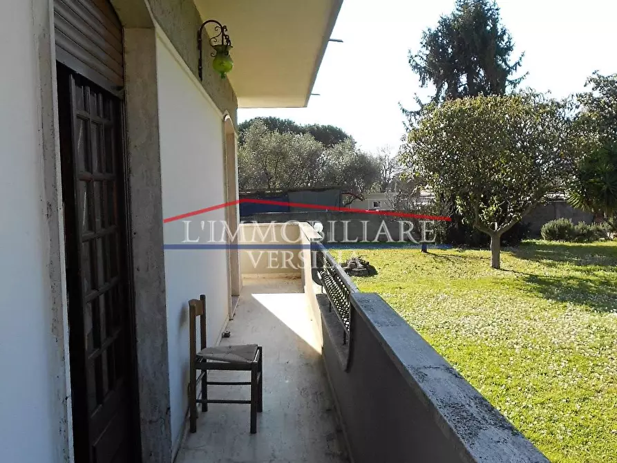 Immagine 3 di Casa bifamiliare in vendita  a Carrara