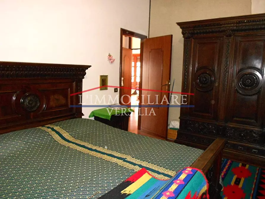 Immagine 28 di Casa bifamiliare in vendita  a Carrara