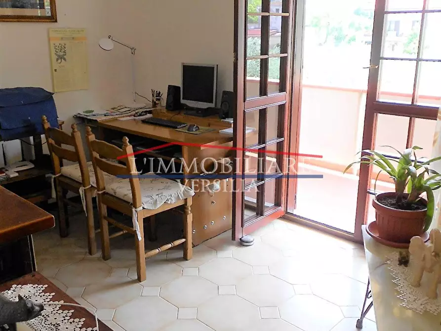 Immagine 16 di Casa semindipendente in vendita  a Massa