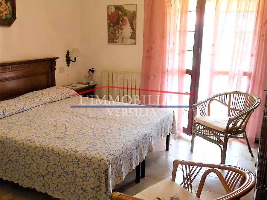 Immagine 10 di Casa semindipendente in vendita  a Massa