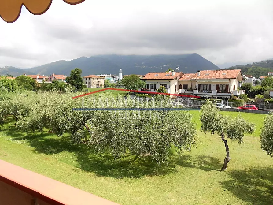 Immagine 23 di Casa semindipendente in vendita  a Massa