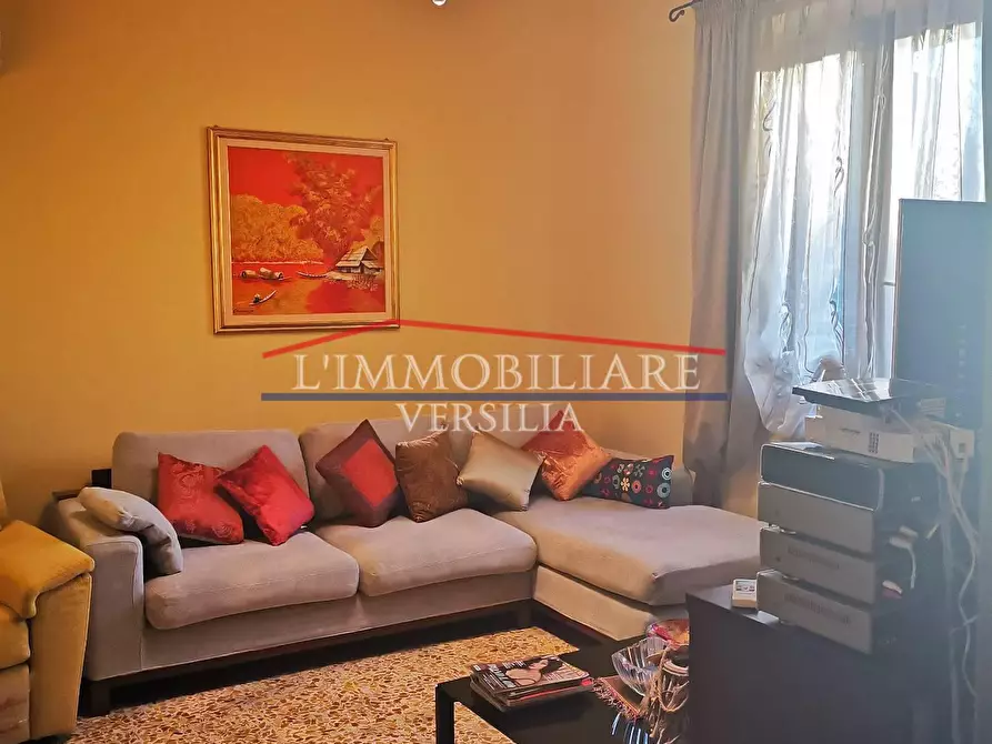 Immagine 24 di Casa bifamiliare in vendita  a Massa