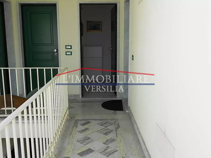 Immagine 19 di Appartamento in vendita  a Massa