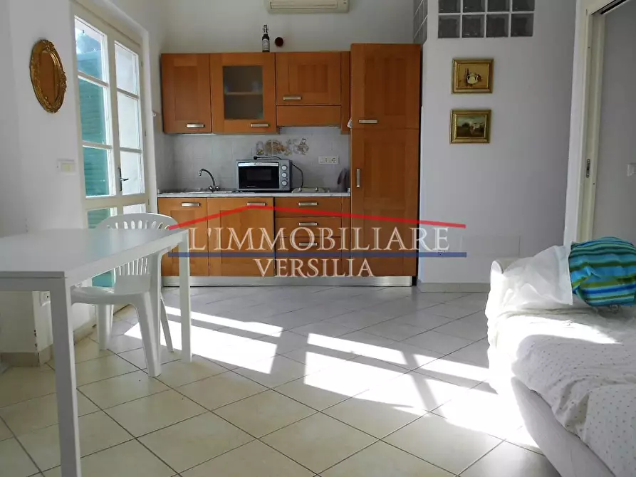 Immagine 8 di Appartamento in vendita  a Massa