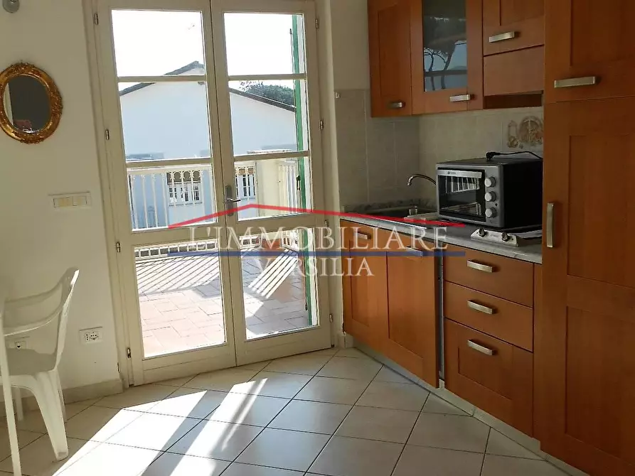 Immagine 10 di Appartamento in vendita  a Massa