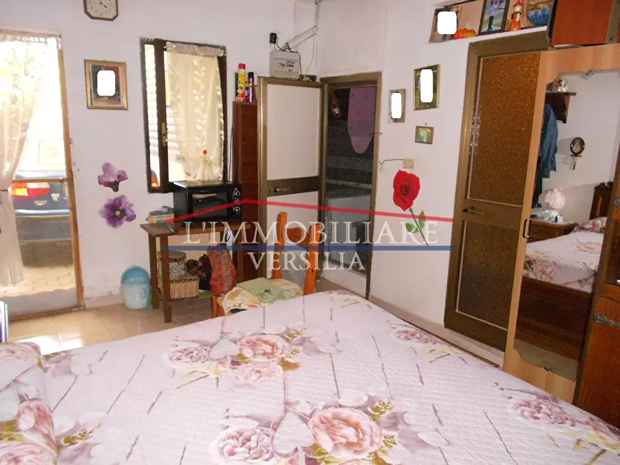 Immagine 20 di Casa indipendente in vendita  a Massa