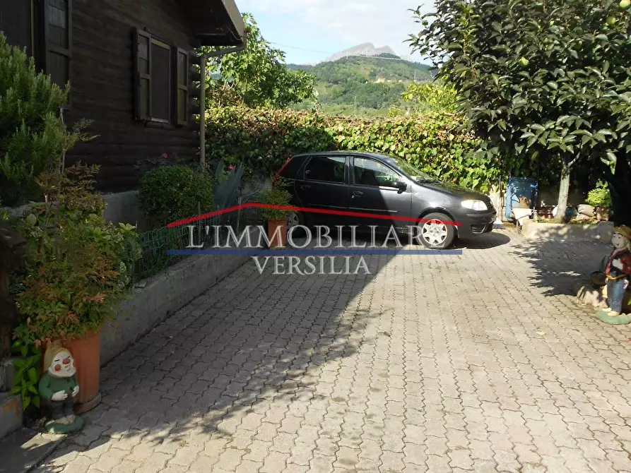 Immagine 9 di Casa indipendente in vendita  a Massa