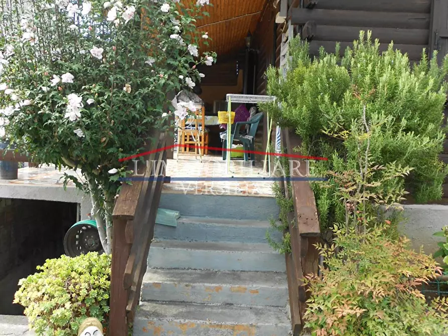 Immagine 58 di Casa indipendente in vendita  a Massa