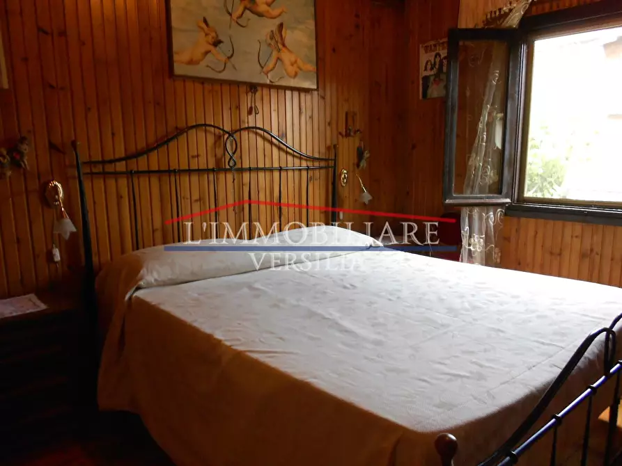 Immagine 29 di Casa indipendente in vendita  a Massa