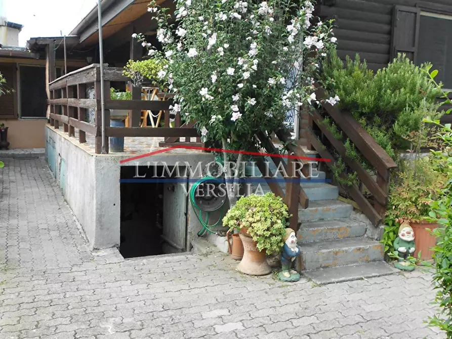 Immagine 8 di Casa indipendente in vendita  a Massa