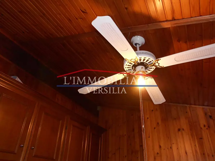 Immagine 39 di Casa indipendente in vendita  a Massa