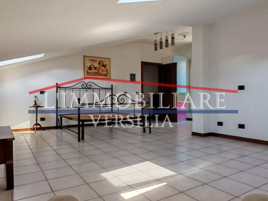 Immagine 29 di Casa indipendente in vendita  a Massa