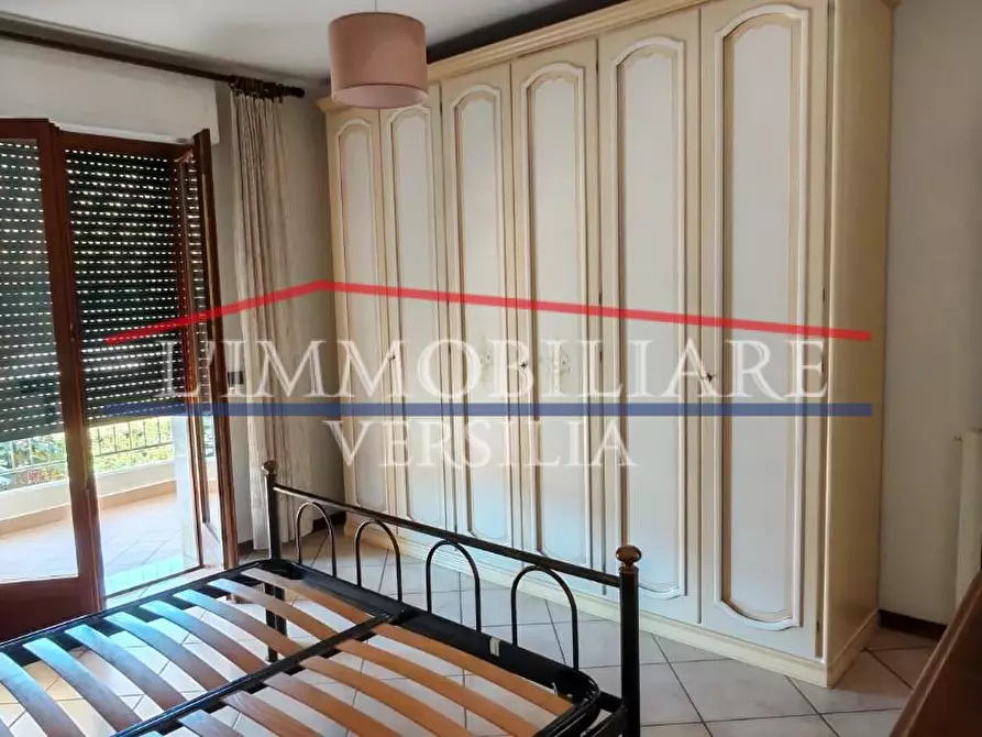 Immagine 11 di Casa indipendente in vendita  a Massa