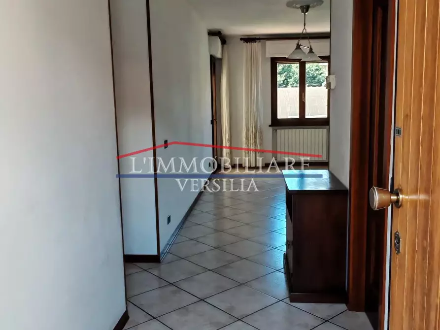 Immagine 42 di Casa indipendente in vendita  a Massa