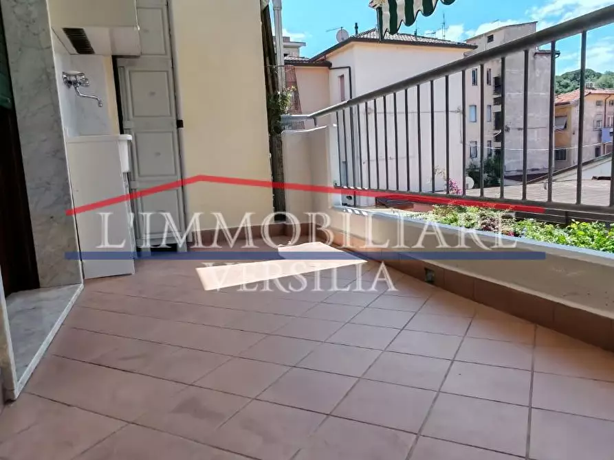 Immagine 9 di Casa indipendente in vendita  a Massa