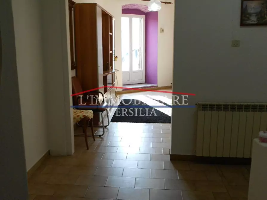 Immagine 23 di Appartamento in vendita  a Carrara