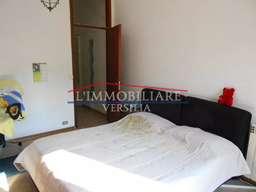 Immagine 28 di Appartamento in vendita  a Carrara