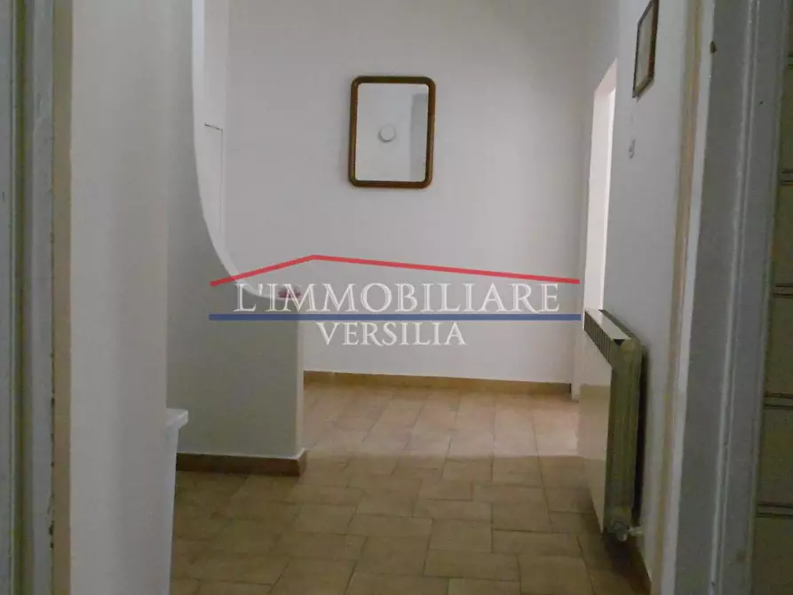 Immagine 22 di Appartamento in vendita  a Carrara