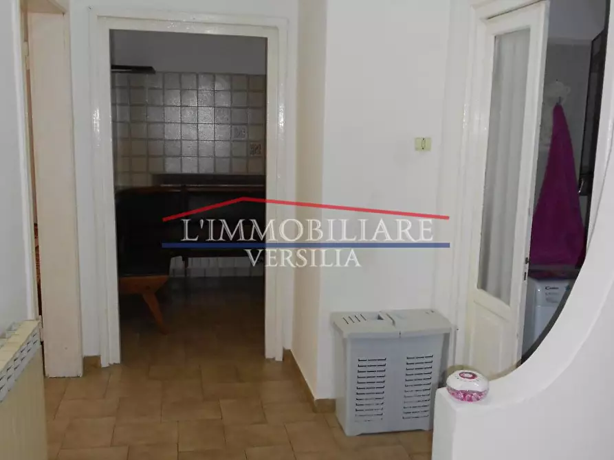 Immagine 10 di Appartamento in vendita  a Carrara