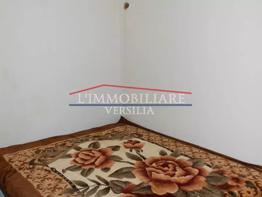 Immagine 6 di Appartamento in vendita  a Carrara