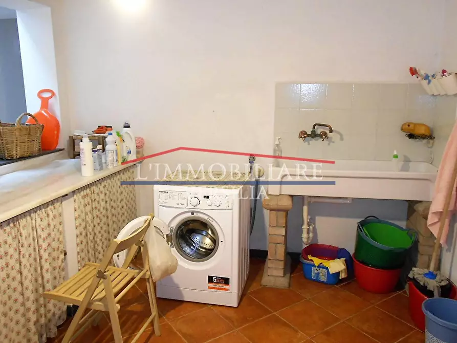 Immagine 37 di Villa in vendita  a Pietrasanta