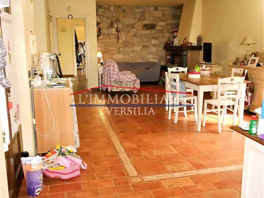 Immagine 27 di Villa in vendita  a Pietrasanta