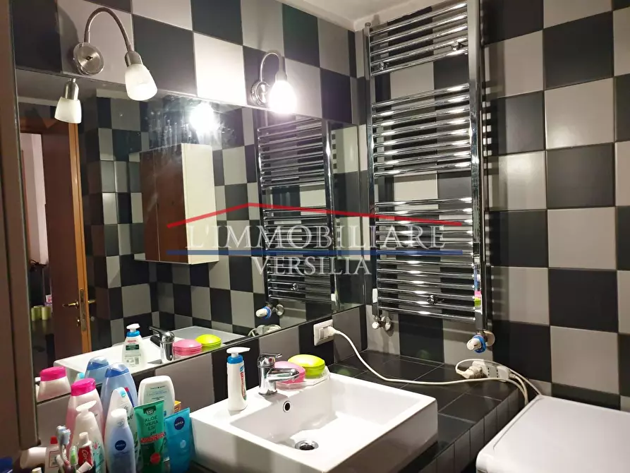 Immagine 9 di Casa indipendente in vendita  a Roma