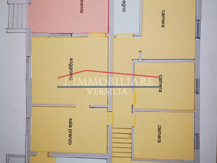 Immagine 16 di Villa in vendita  a Massa