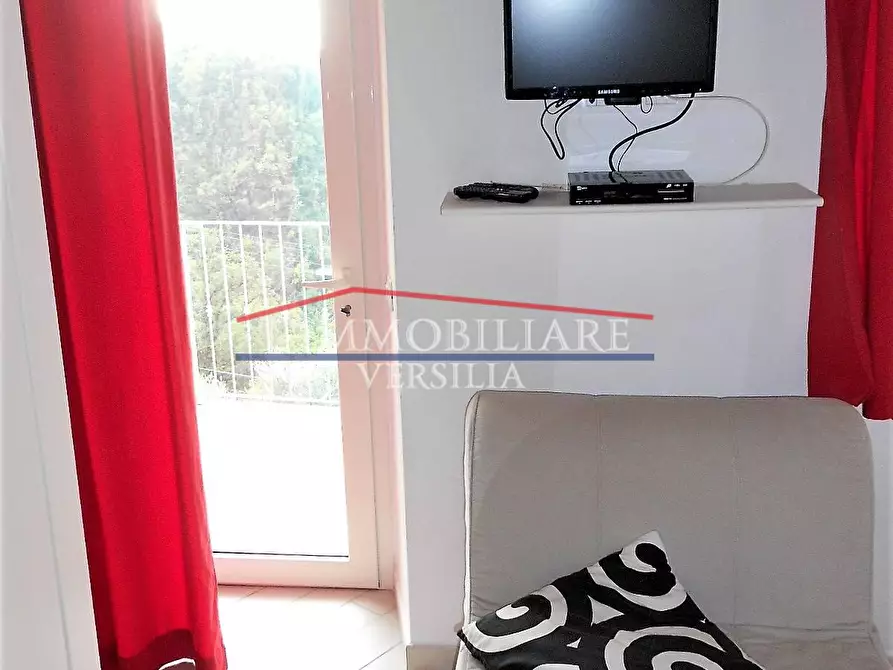 Immagine 55 di Casa semindipendente in vendita  a Massa