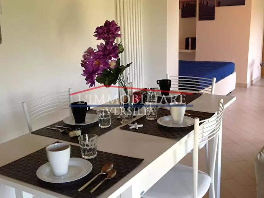 Immagine 35 di Casa semindipendente in vendita  a Massa