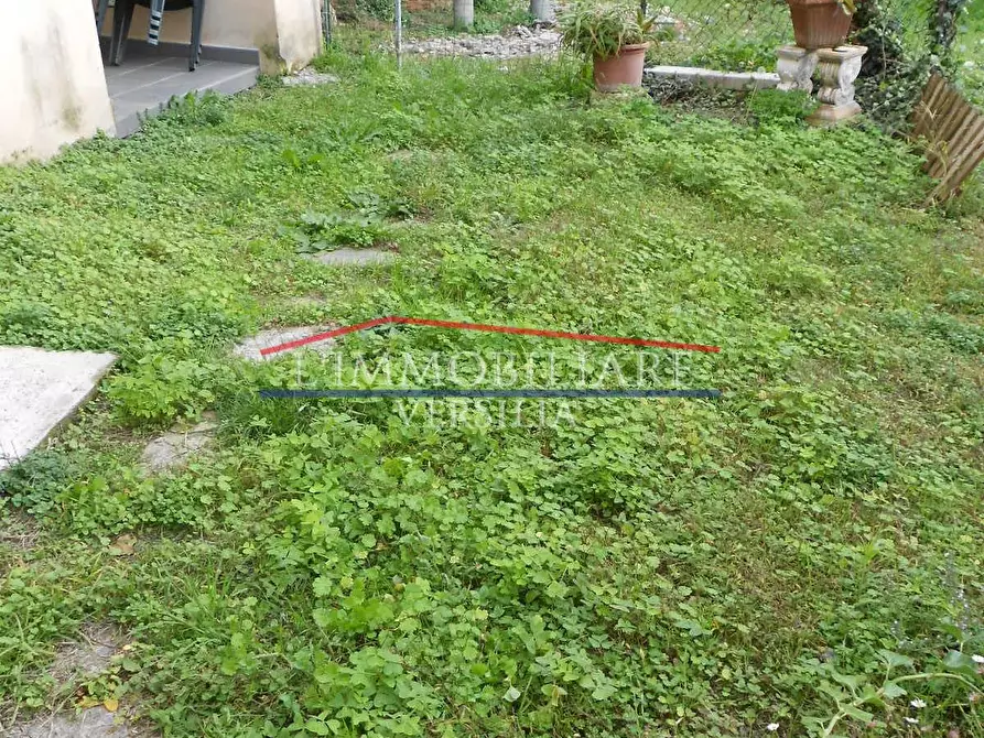 Immagine 7 di Casa semindipendente in vendita  a Massa