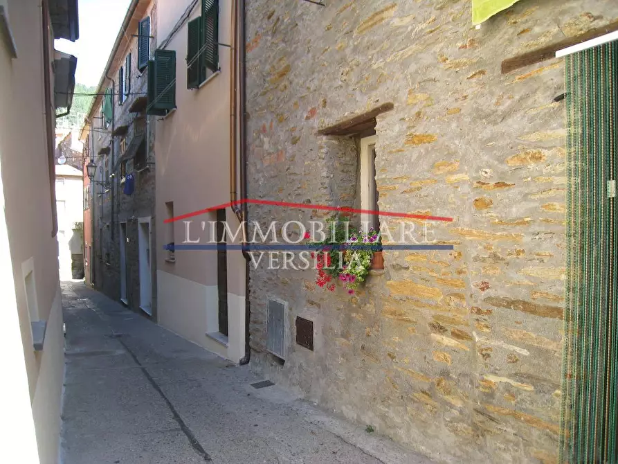 Immagine 4 di Casa semindipendente in vendita  a Massa